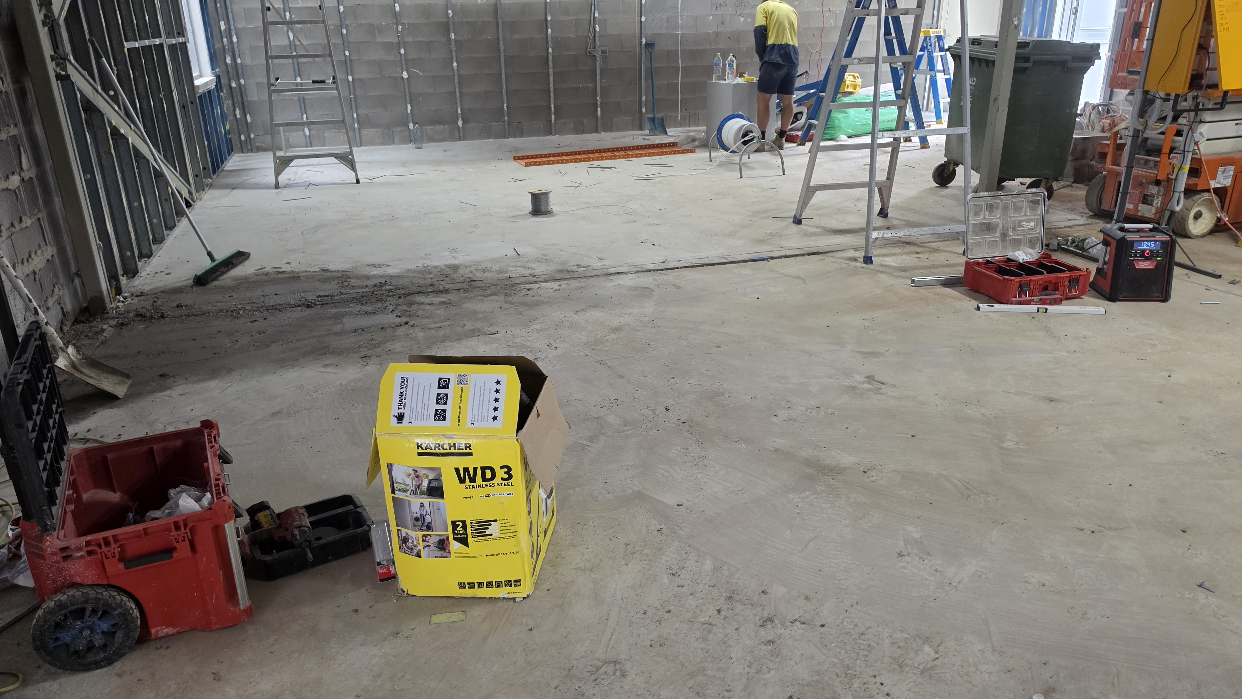 Concrete substrate cleanup and surface prep, Mackay